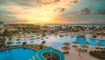 CORAL SEA HOLIDAY RESORT